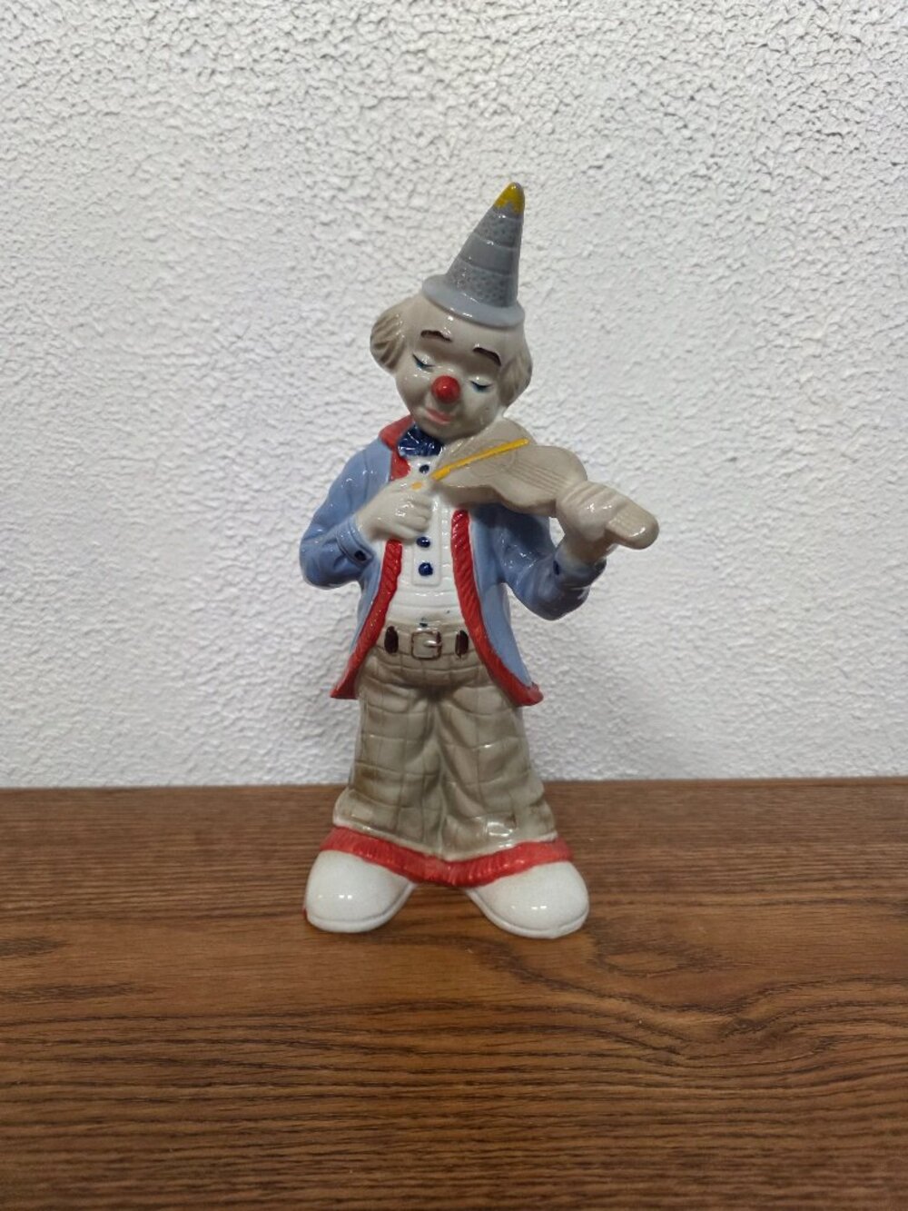 Home Decor Accents - Porcelain Clown Playing Violin - 10" Tall